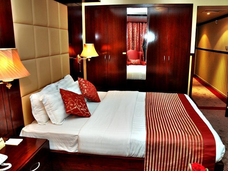 Benta Grand Hotel LLC Dubai Exterior foto